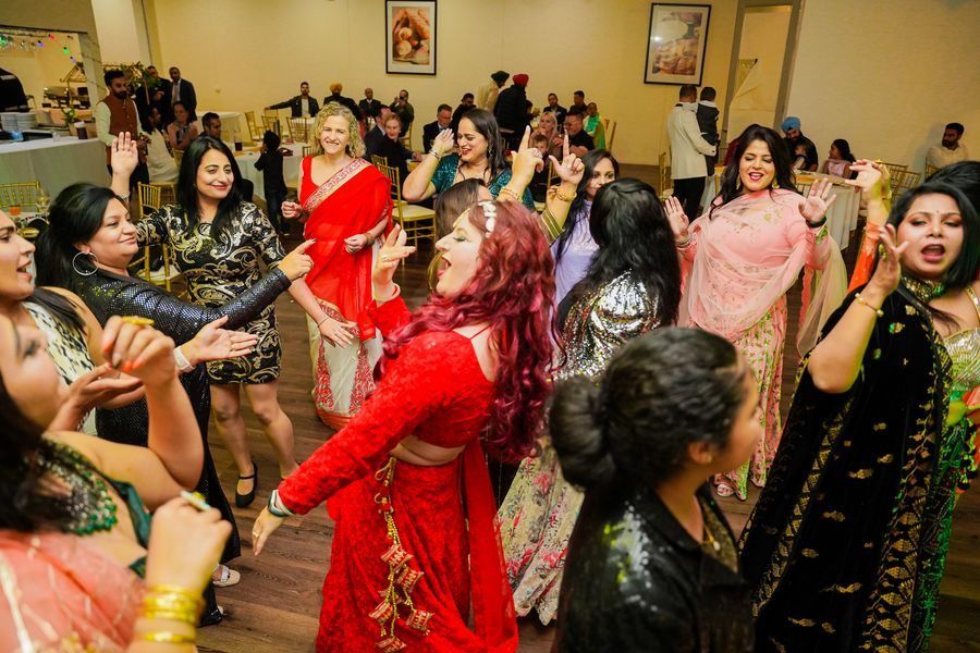 Traditional Gujarati dance