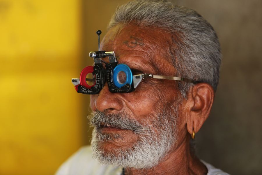 Eye care examination